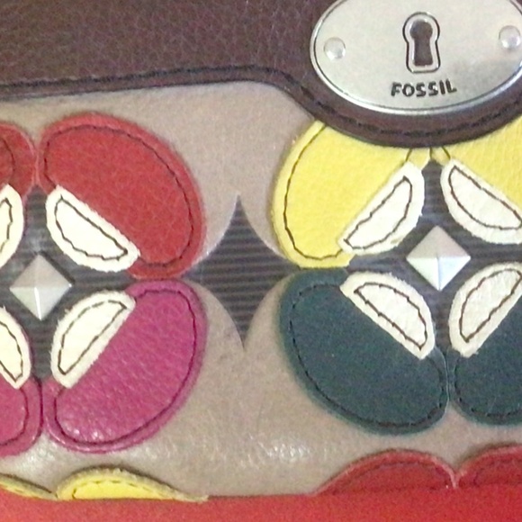 💐Authentic Fossil Leather Corner Zip Wristlet Wallet Clutch Brown Floral - Picture 7 of 8